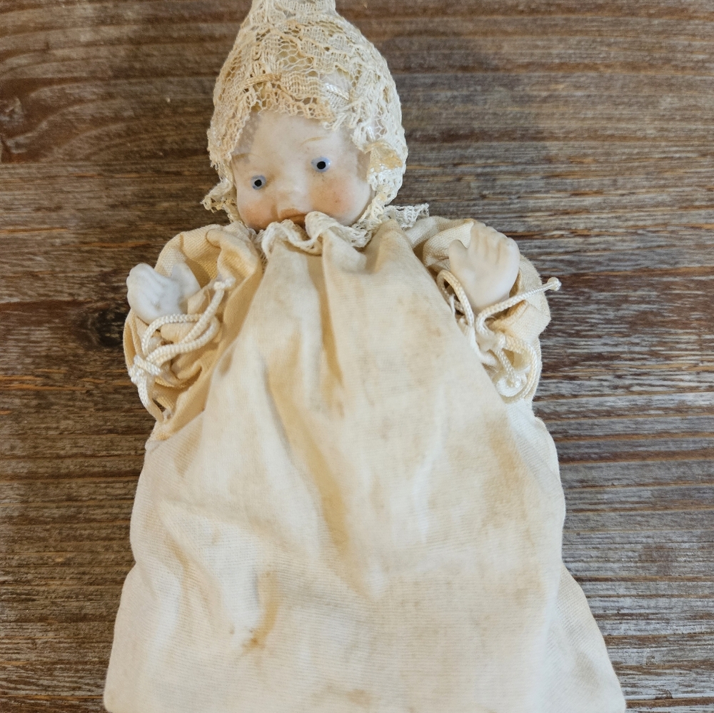 Antique Bisque Porecain String Baby Doll Japan